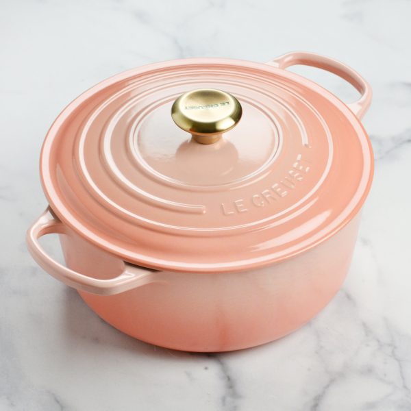 Le Creuset Signature Cast Iron 5.5-quart Peche Round Dutch Oven - Image 7