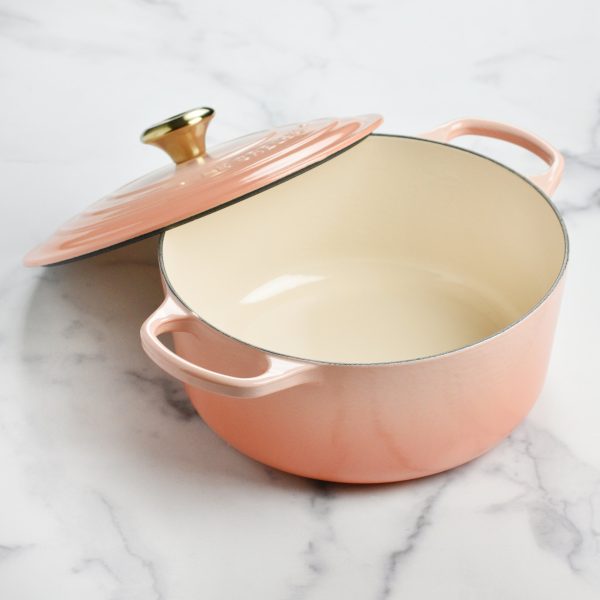 Le Creuset Signature Cast Iron 5.5-quart Peche Round Dutch Oven - Image 3