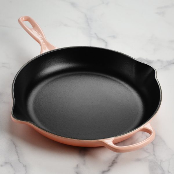 Le Creuset Signature Cast Iron 11.75" Peche Skillet - Image 3