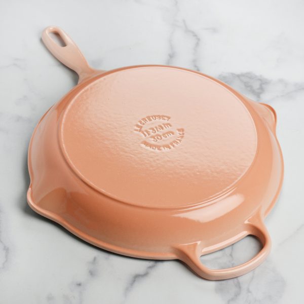 Le Creuset Signature Cast Iron 11.75" Peche Skillet - Image 5