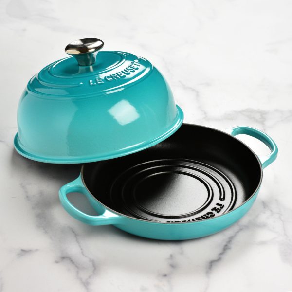 Le Creuset Signature Cast Iron 9.5" Caribbean Bread Oven - Image 7